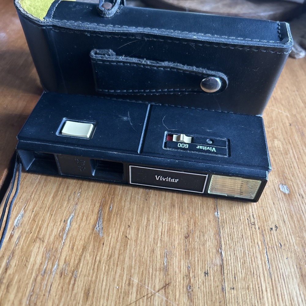Vivitar 600 Vintage Point And Shoot Pocket‎ Camera With Leather Case Tested